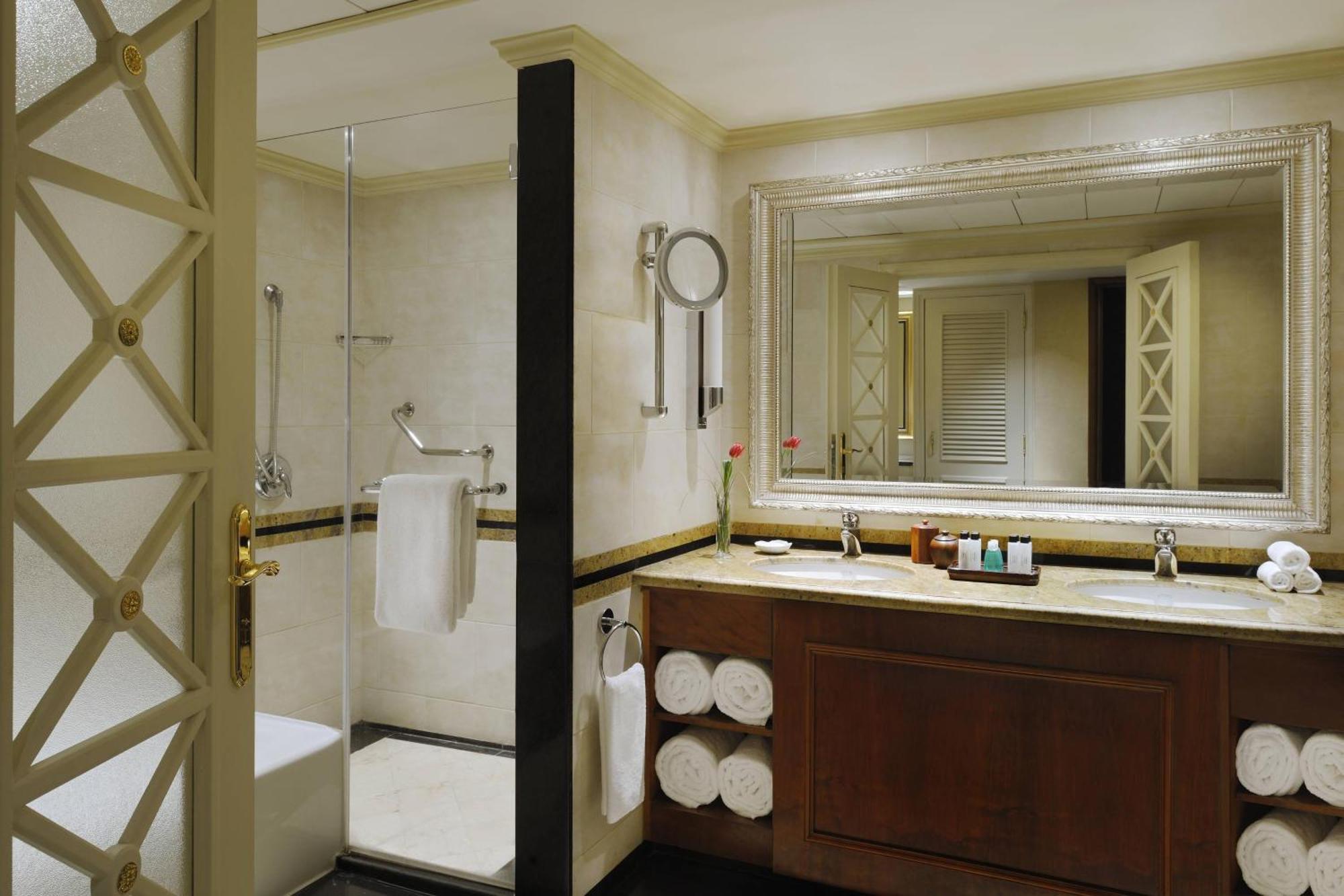 Marriott & Omar Khayyam Casino Kahire
