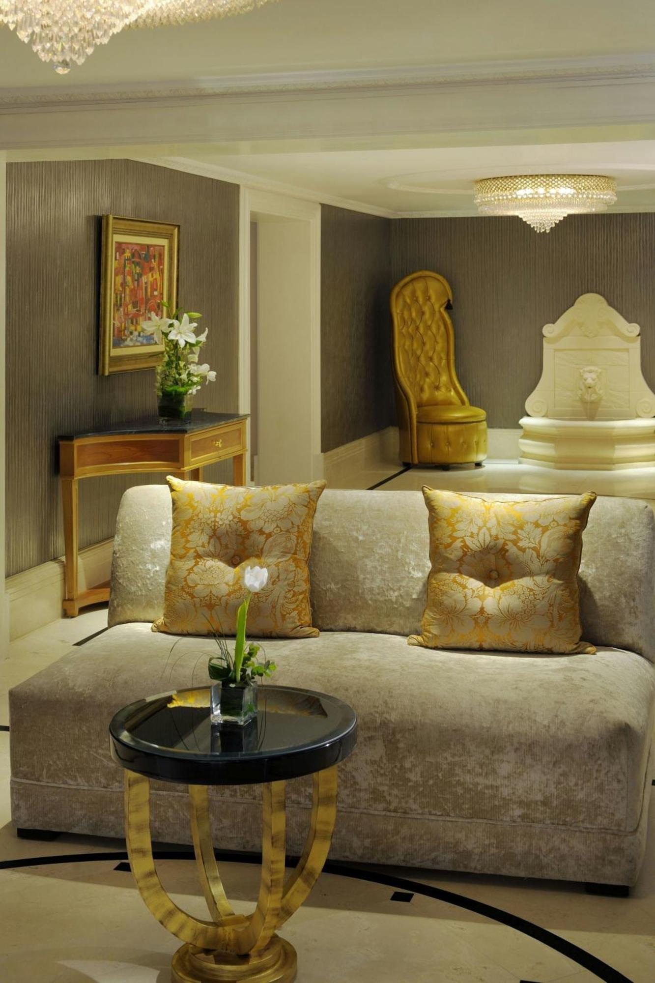 Otel Marriott & Omar Khayyam Casino Kahire